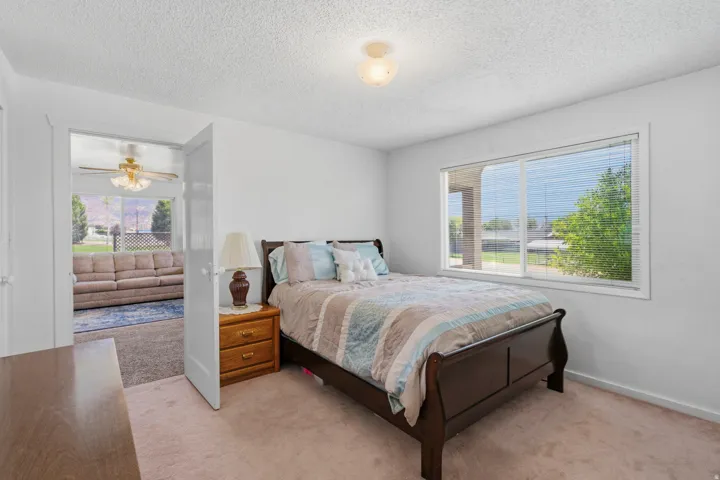 161 E 100 N, Bicknell, Utah 84715