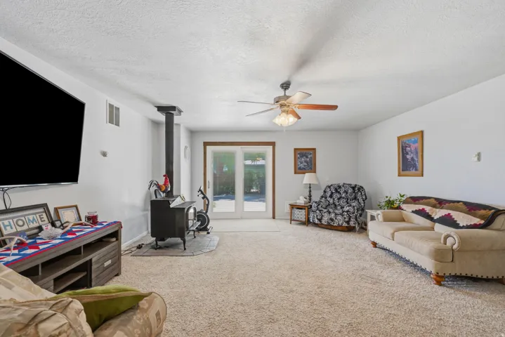 161 E 100 N, Bicknell, Utah 84715