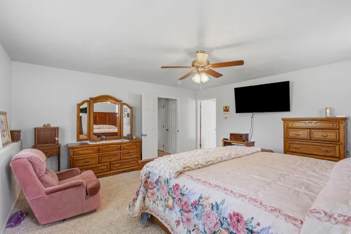 161 E 100 N, Bicknell, Utah 84715
