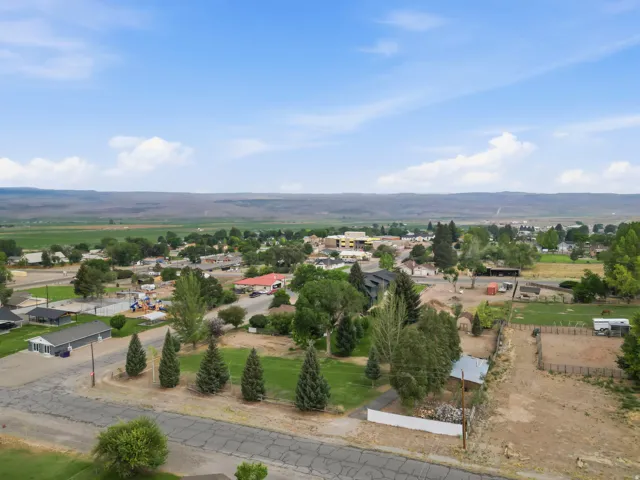 161 E 100 N, Bicknell, Utah 84715
