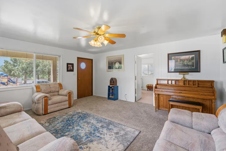 161 E 100 N, Bicknell, Utah 84715