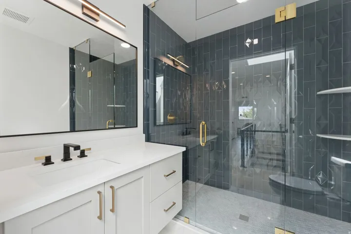 860 E 3rd Ave #5, Salt Lake City, Utah 84103
