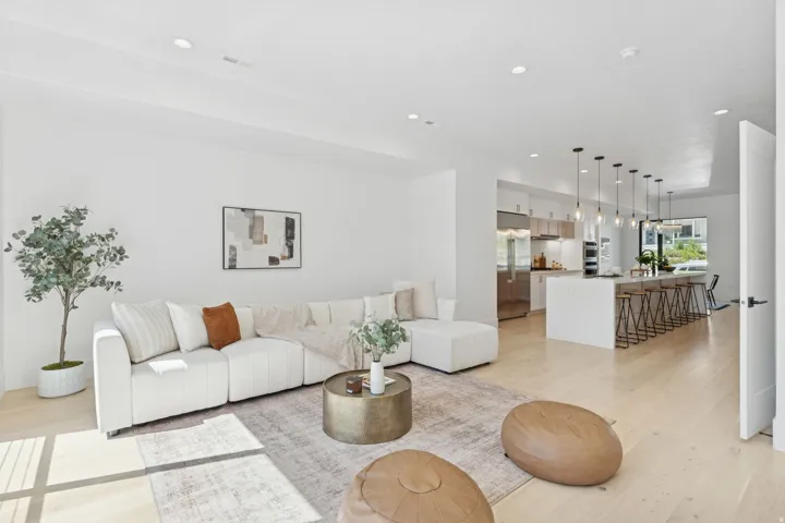 860 E 3rd Ave #5, Salt Lake City, Utah 84103