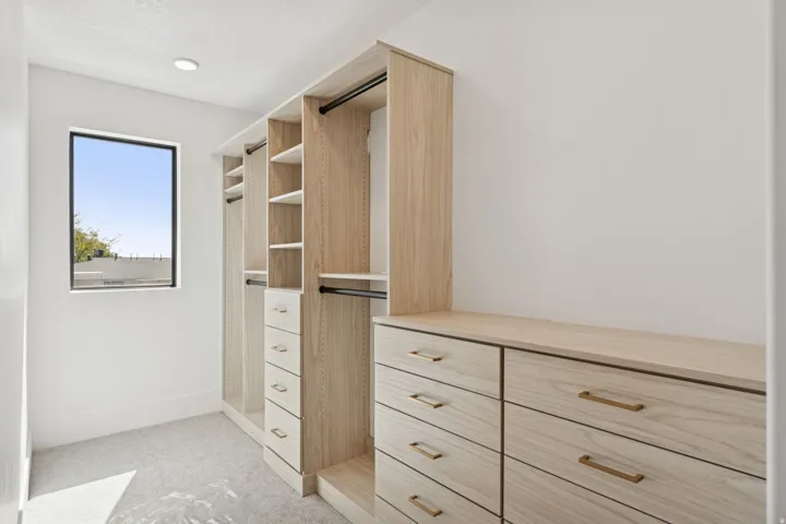 860 E 3rd Ave #5, Salt Lake City, Utah 84103