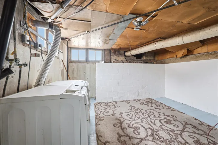 Image quality insufficient for description