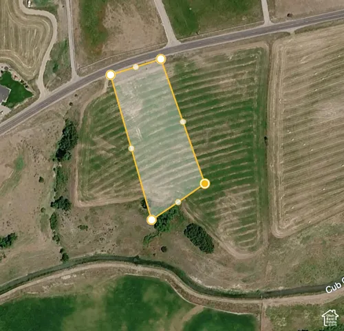 Satellite Map. Depicting the boundaries of the property and its surrounding terrain
