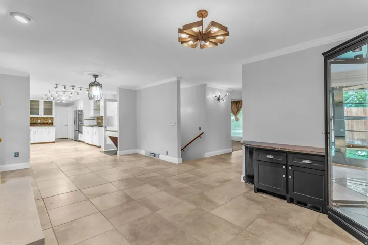 5629 S Laurelwood St, Holladay, Utah 84121