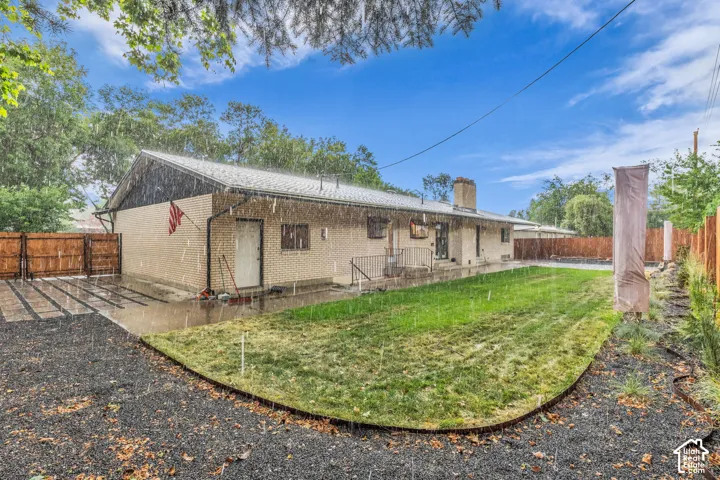 5629 S Laurelwood St, Holladay, Utah 84121