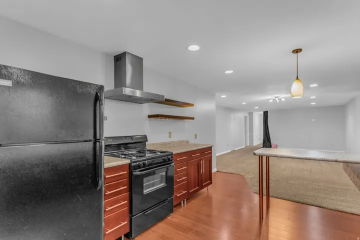 5629 S Laurelwood St, Holladay, Utah 84121