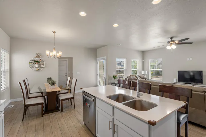 7831 W King Top Rd, Magna, Utah 84044