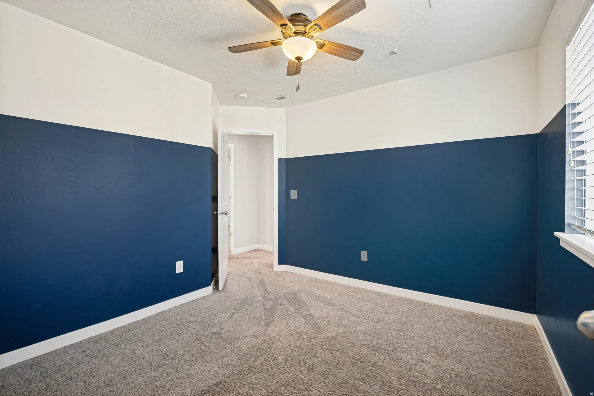 Who gets the blue bedroom?