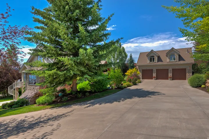 2999 Eastshore Rd, Saint Charles, Idaho 83272