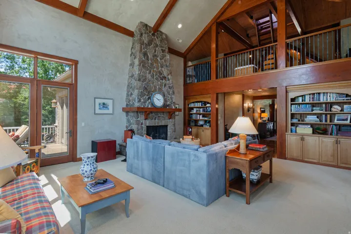 2999 Eastshore Rd, Saint Charles, Idaho 83272