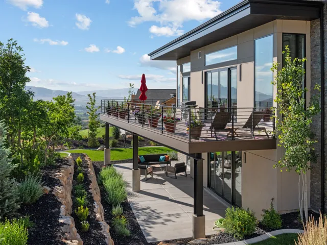 back deck and private patio