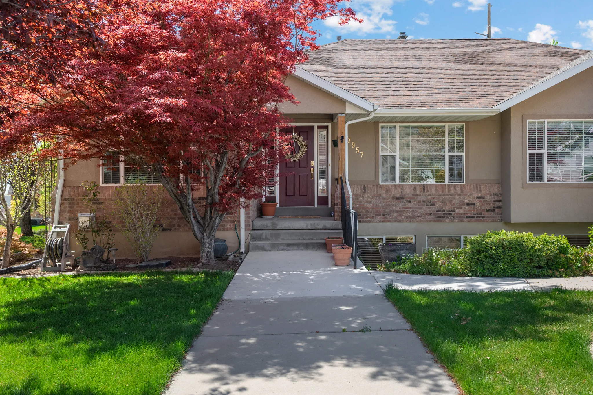 3957 W Honey Locust Lane, Cedar Hills, Utah