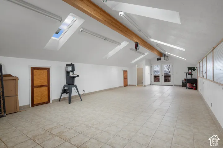 Workshop above the detached garage.  Power, Heat, AC, compressor.