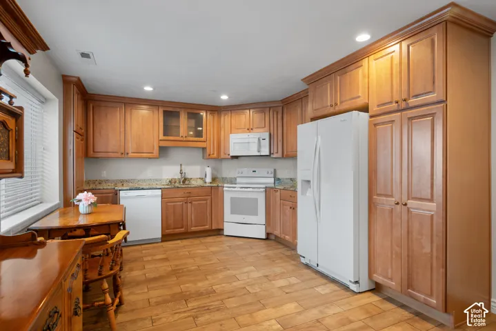 apartment kitchen