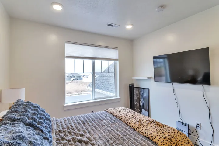 5417 W 3850 S, Hooper, Utah 84315