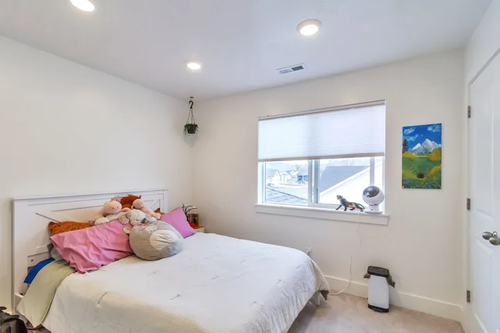 5417 W 3850 S, Hooper, Utah 84315