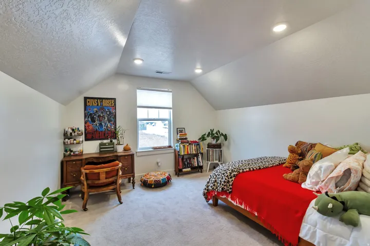 5417 W 3850 S, Hooper, Utah 84315