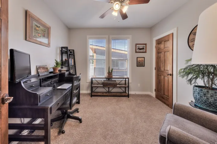 517 E Kiva Dr, Moab, Utah 84532