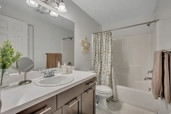 10818 S Tahoe Way, South Jordan, Utah 84009