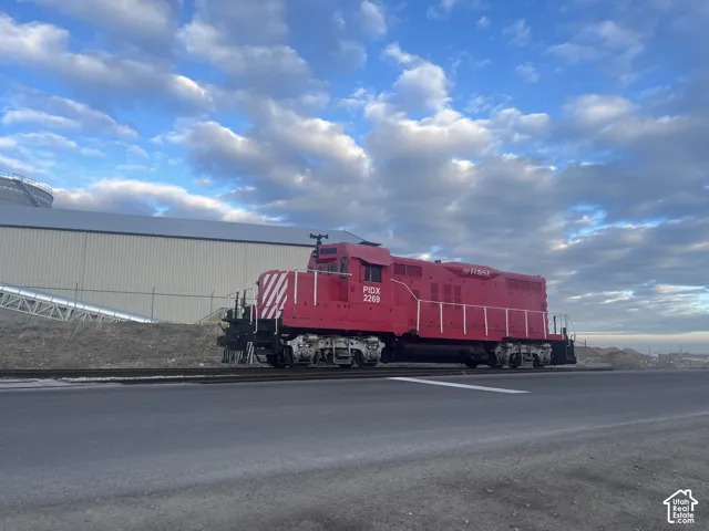 Tooele/Emerald Rd