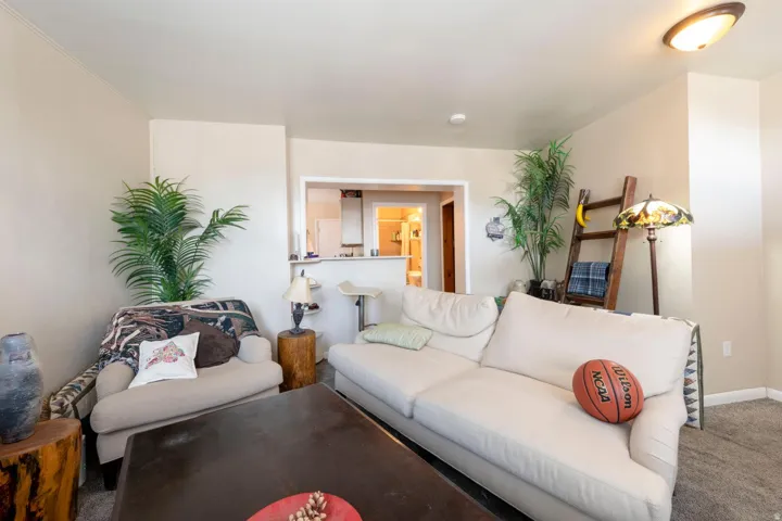 1261 E Alameda Ave, Salt Lake City, Utah 84102