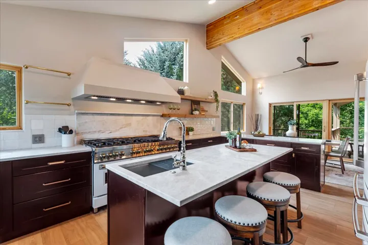 481 E Teancum Rd, Daniel, Utah 84032