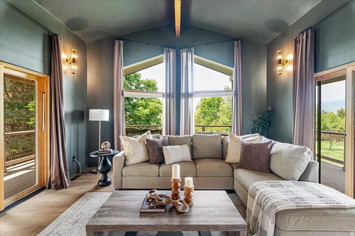 481 E Teancum Rd, Daniel, Utah 84032