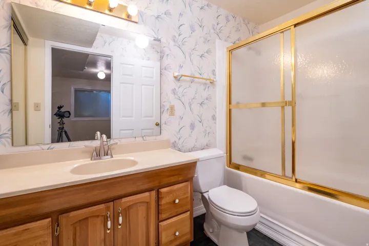 6368 Bybee, Uintah, Utah 84403