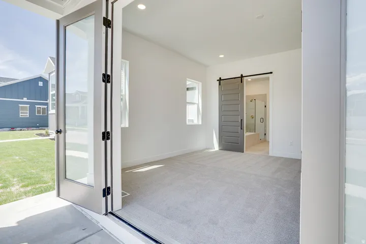 Empty room