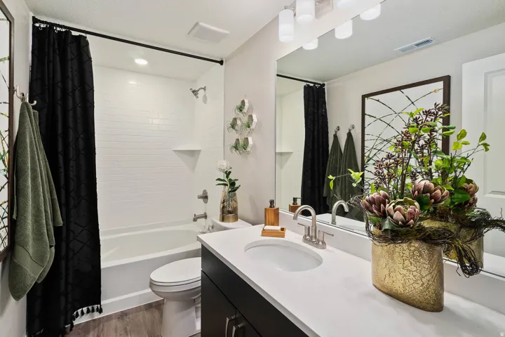 6108 W Sparrow View Dr, South Jordan, Utah 84009