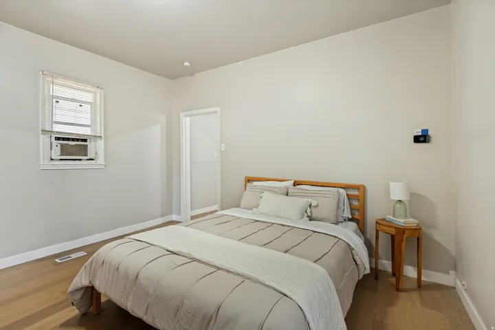 855 S 800 W, Salt Lake City, Utah 84104