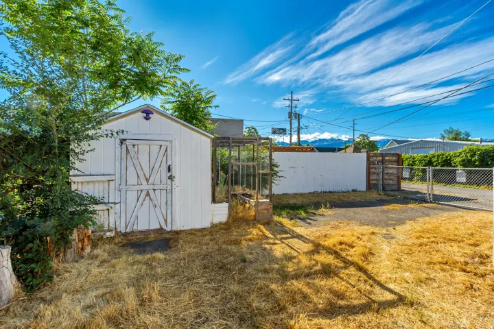 855 S 800 W, Salt Lake City, Utah 84104