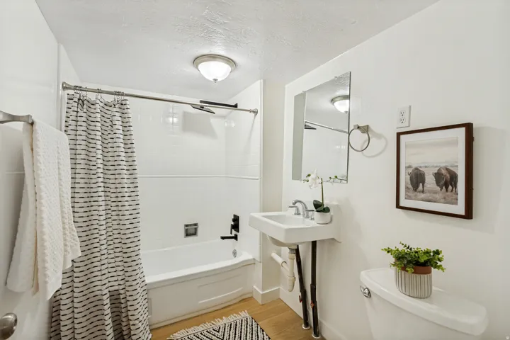 855 S 800 W, Salt Lake City, Utah 84104