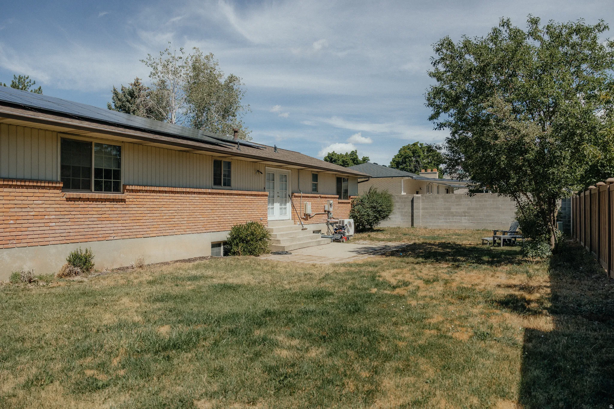 Do you notice the solar panels on the roof.  What a great feature. They are hardly noticeable and help make your utility bill so it is barely noticeable too.
