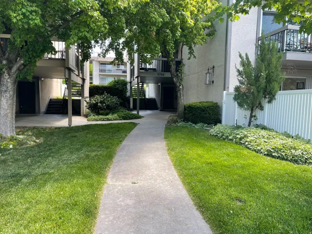 5769 S Waterbury Cir #a, Salt Lake City, Utah 84121