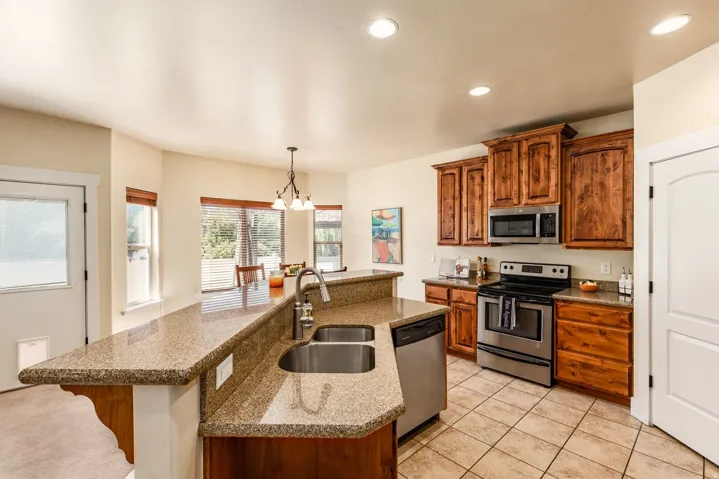 1848 E Rouen Cir, Holladay, Utah 84117