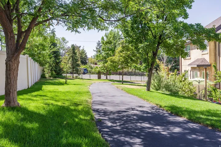 1848 E Rouen Cir, Holladay, Utah 84117