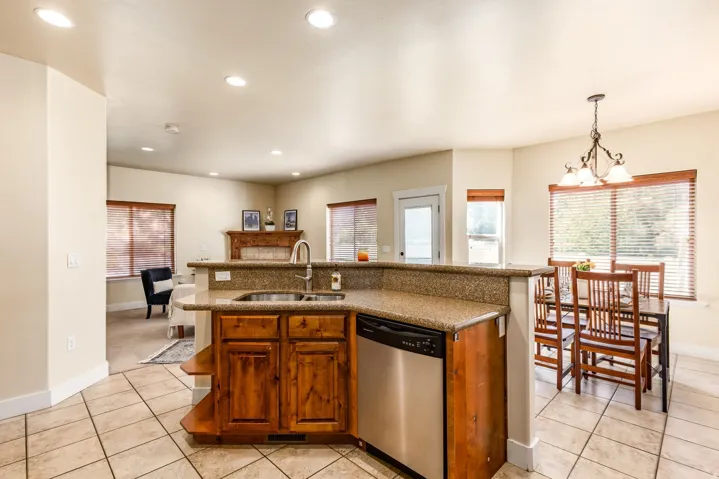 1848 E Rouen Cir, Holladay, Utah 84117