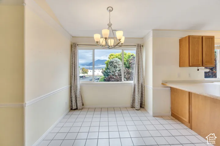 Spacious dining area attached to kitchen