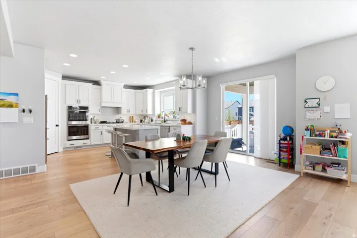 1352 Snowberry Cir, Park City, Utah 84098