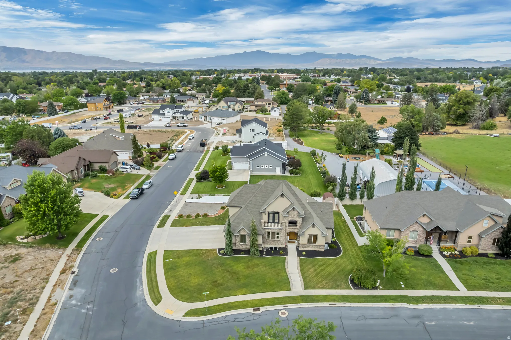 Aerial perspective looking toward the west.