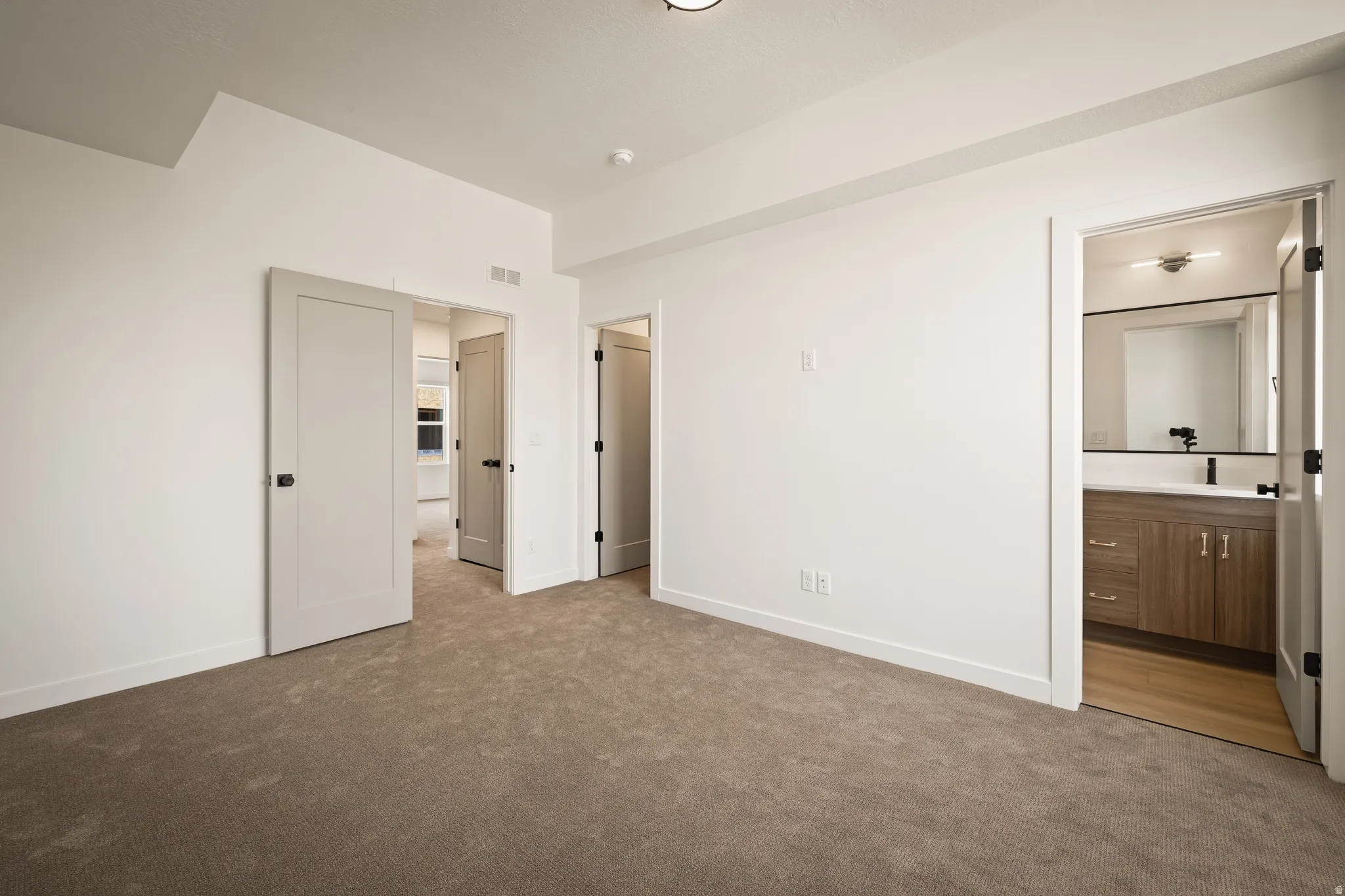 Plush carpeting in a neutral tone