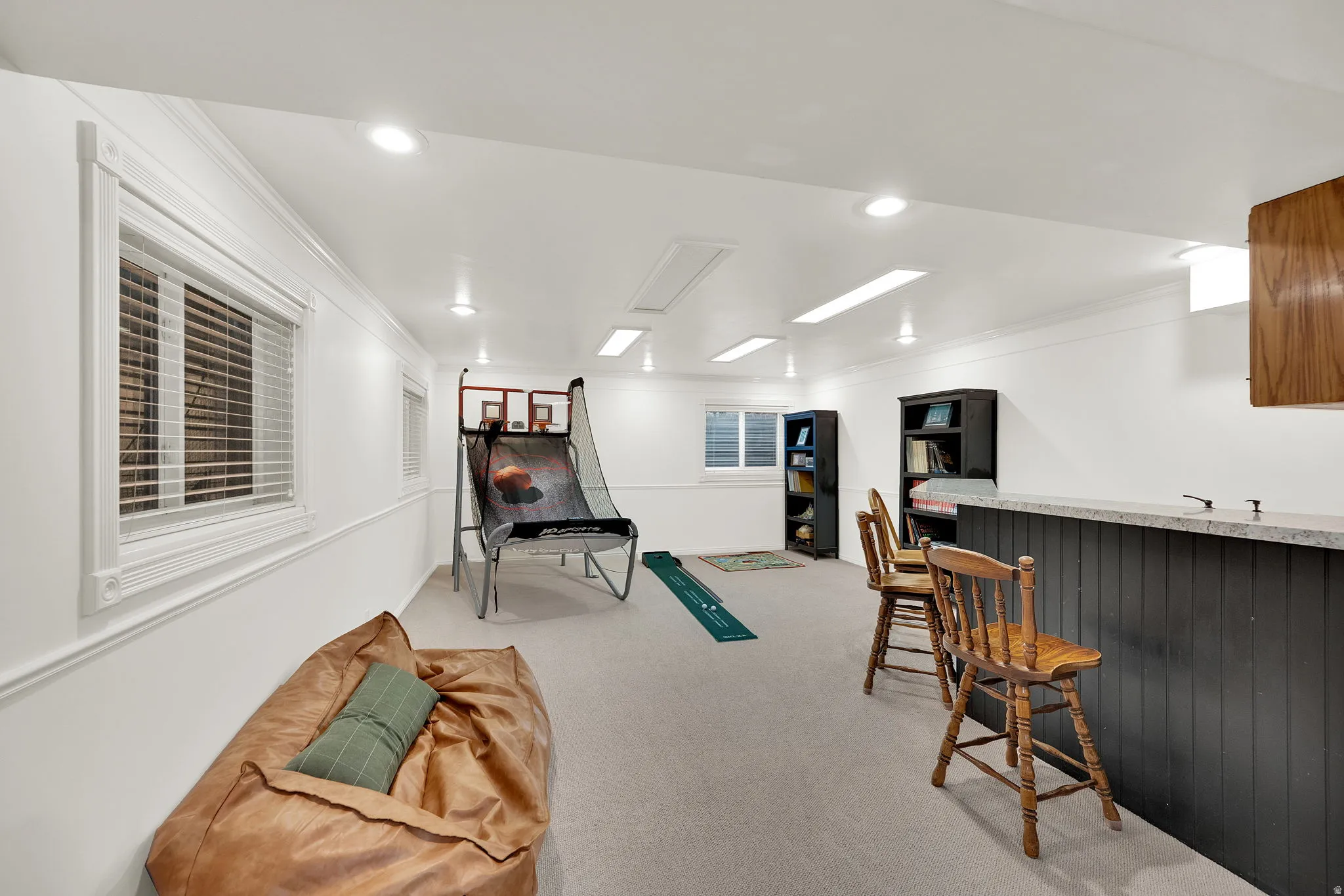Finished basement rec room