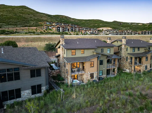 11691 N Shoreline Dr, Hideout, Utah 84036
