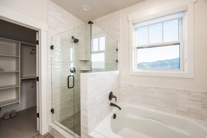 11691 N Shoreline Dr, Hideout, Utah 84036