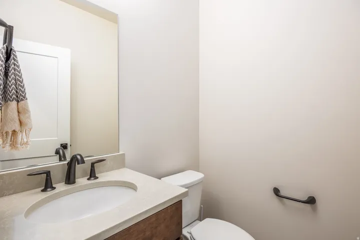 11691 N Shoreline Dr, Hideout, Utah 84036