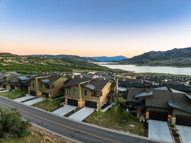 11691 N Shoreline Dr, Hideout, Utah 84036